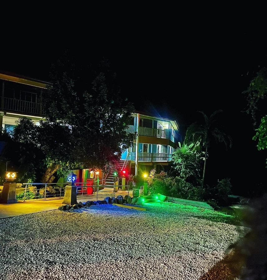 Hotel Ticozuma 蒙特苏马 外观 照片