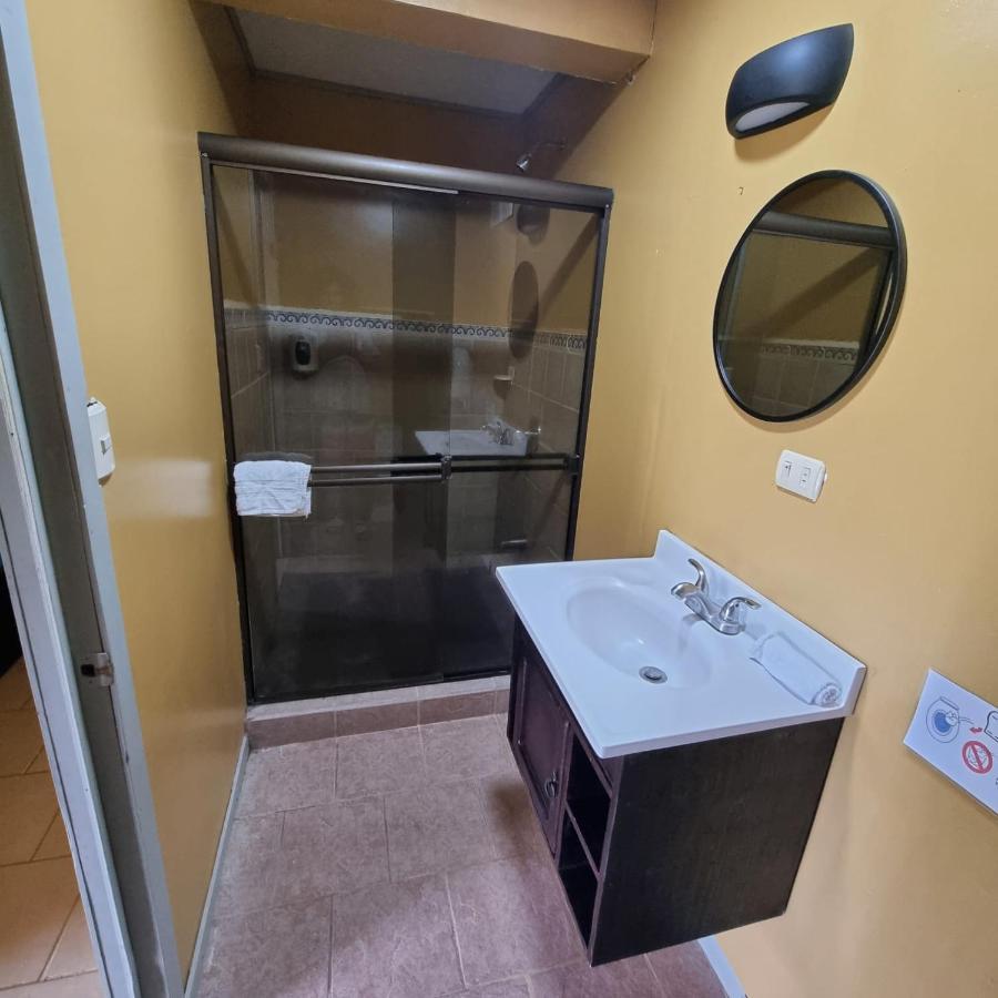 Hotel Ticozuma 蒙特苏马 外观 照片